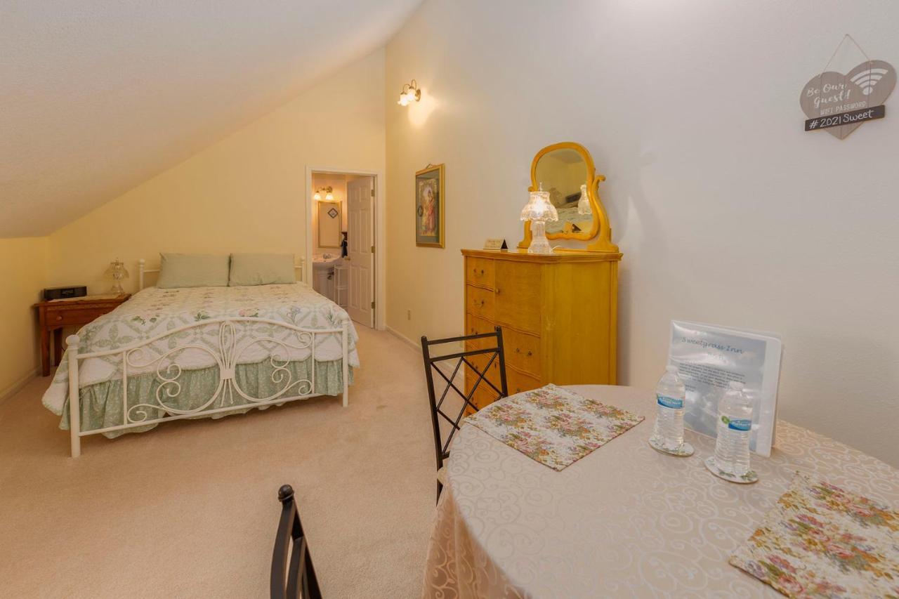 Sweetgrass Inn Bed & Breakfast Rapid City Ngoại thất bức ảnh