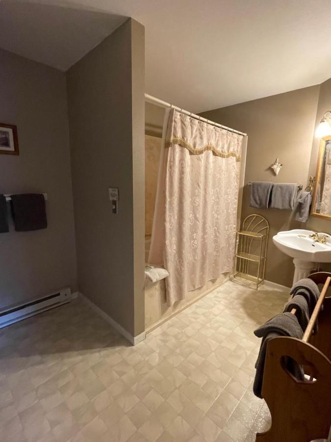 Sweetgrass Inn Bed & Breakfast Rapid City Ngoại thất bức ảnh